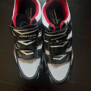 Venzo Black and White Men's Cycling Shoes Size 9.5